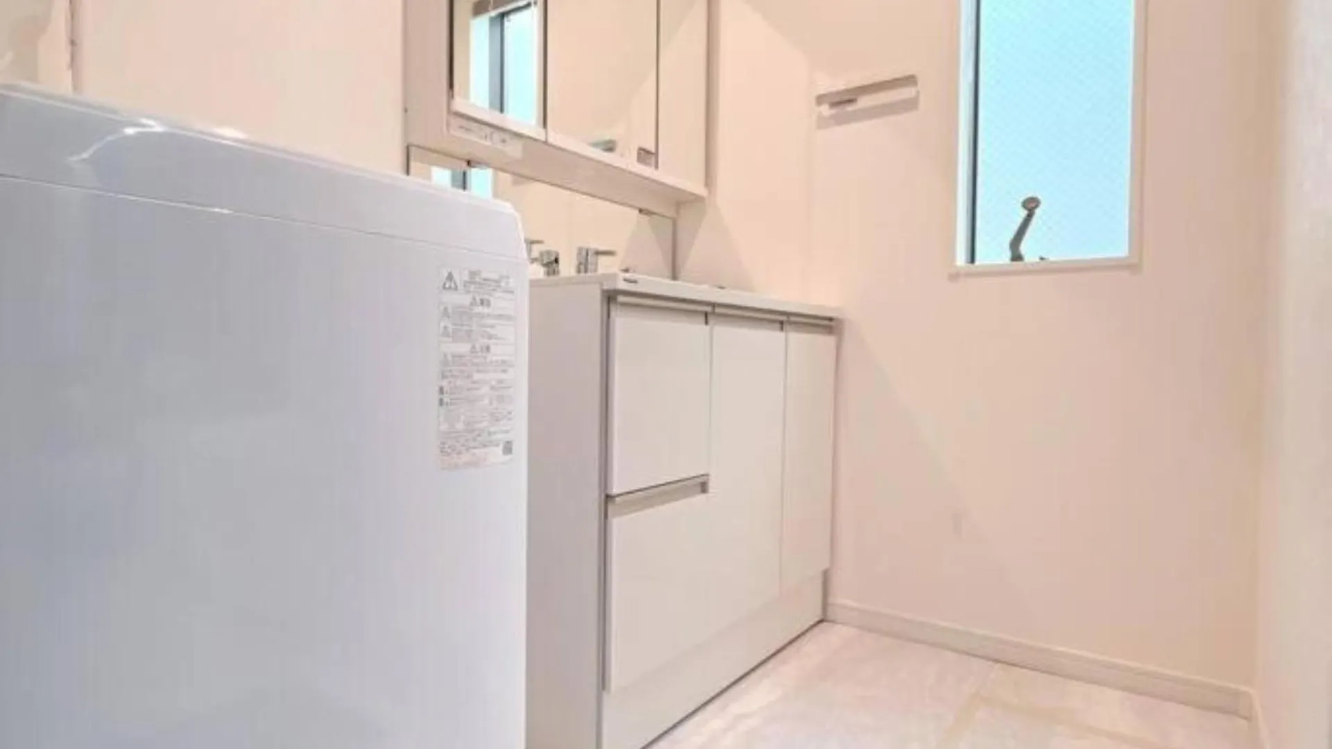 Villa 59, Higashi-Tateishi 1, Entire House For Rent à Tōkyō